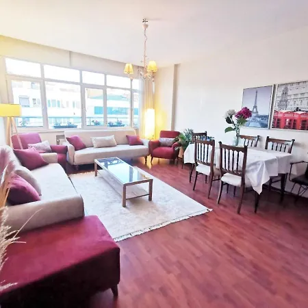 Lejlighed Duplex 4-bedroom Apart. Near Taksim, With Seaview